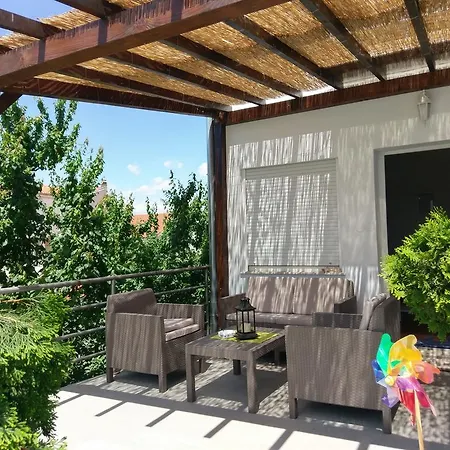 Karma Apartment *